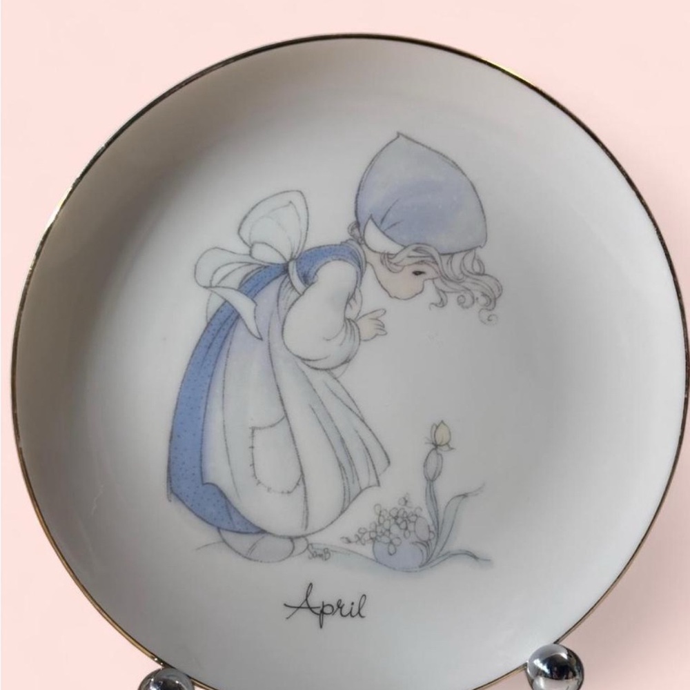 Enesco April Ceramic Plate with Blue and Gold Accents